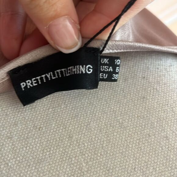 NWT PrettyLittleThing Ruched Babydoll Mini Dress - Picture 4 of 11